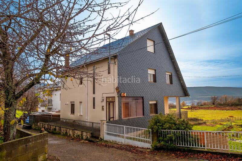 Foto 4da4750f-117e-474b-9c4a-dc8bb5af85ef. Chalet in Palacios del Sil