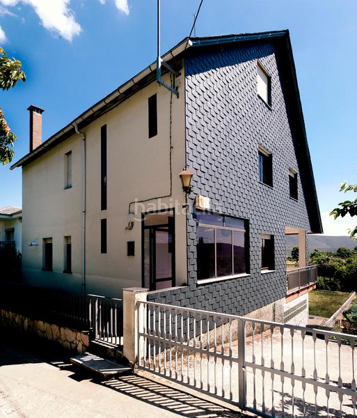 Foto eb0ff805-59f9-45a9-b086-e4e39b9d2a8d. Chalet in Palacios del Sil