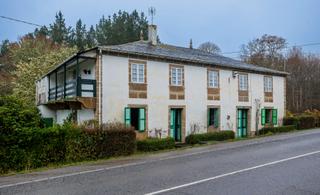 Masia a Guitiriz. Casa con muchas posibilidades cerca del camino de santiago