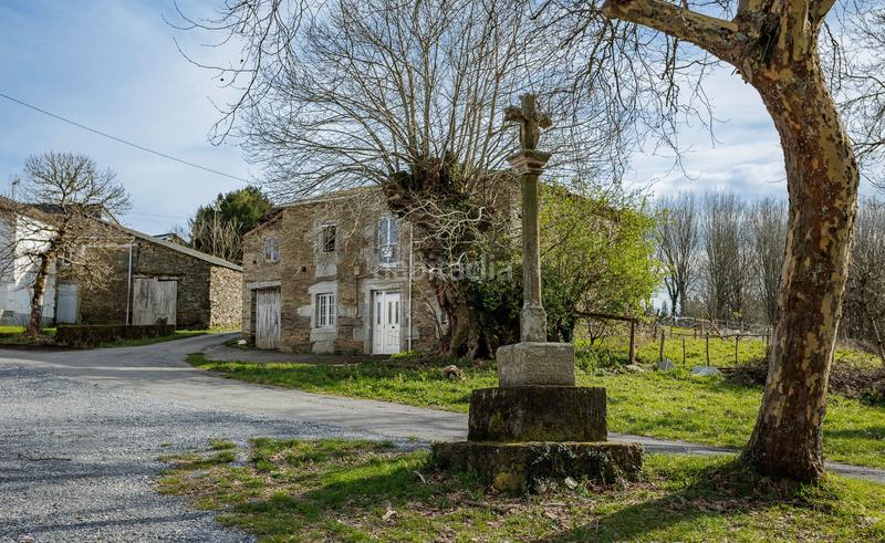 Foto acd69dd2-c31f-4dcd-a4ac-46696b4f5d2e. Bauernhof in Castroverde