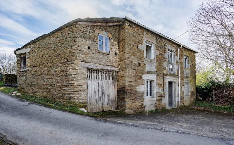 Foto efc5dd28-5b9f-43e8-a7f3-807e2b8b0388. Bauernhof in Castroverde