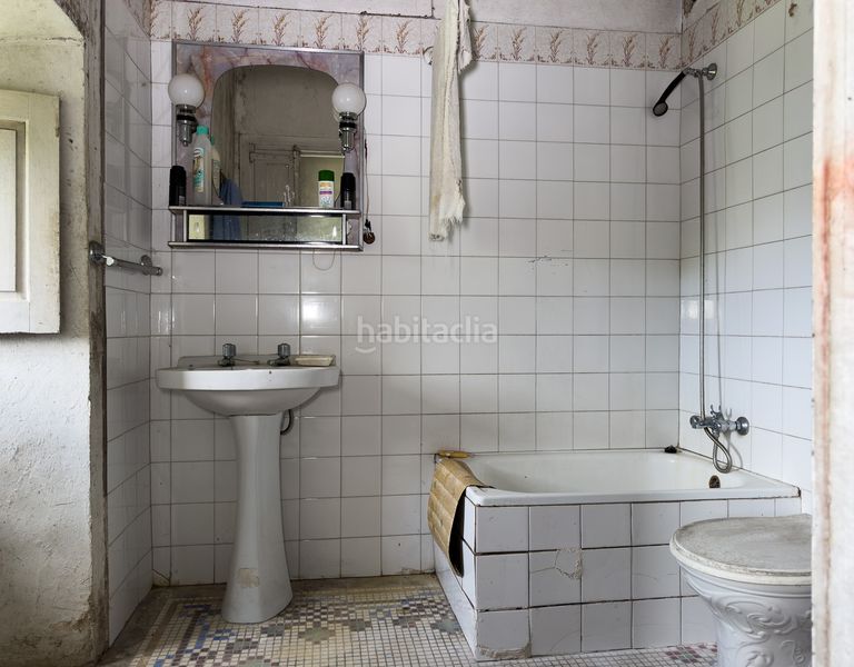 Foto a97e7df9-4c13-4fdd-83aa-d1049b996c73. Masía casona señorial del siglo xviii en Vegadeo