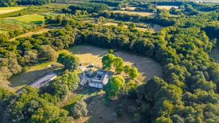 Masia a Outeiro de Rei. Pazo con 81 hectáreas de terreno en outeiro de rei