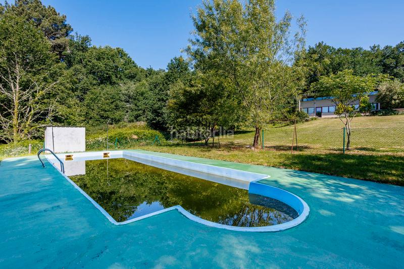 Foto 41bbba74-0d83-4a87-b103-d8500e159e9c. Local comercial granja escuela con piscina y áreas de recreo en ourense en Coles