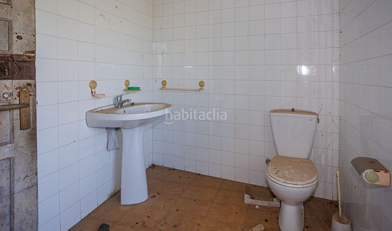 Foto b0b9289a-4063-4327-b510-a1ffe582c8fb. Masia a Parroquias del Este Lugo