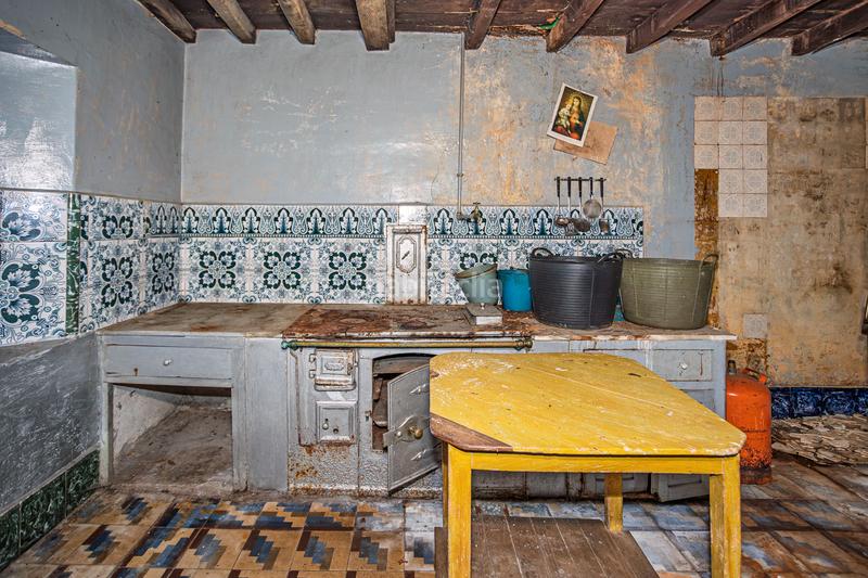 Foto 98017d11-e35a-451c-b760-42b89cadc026. Masía casa rectoral a reformar en Trabada