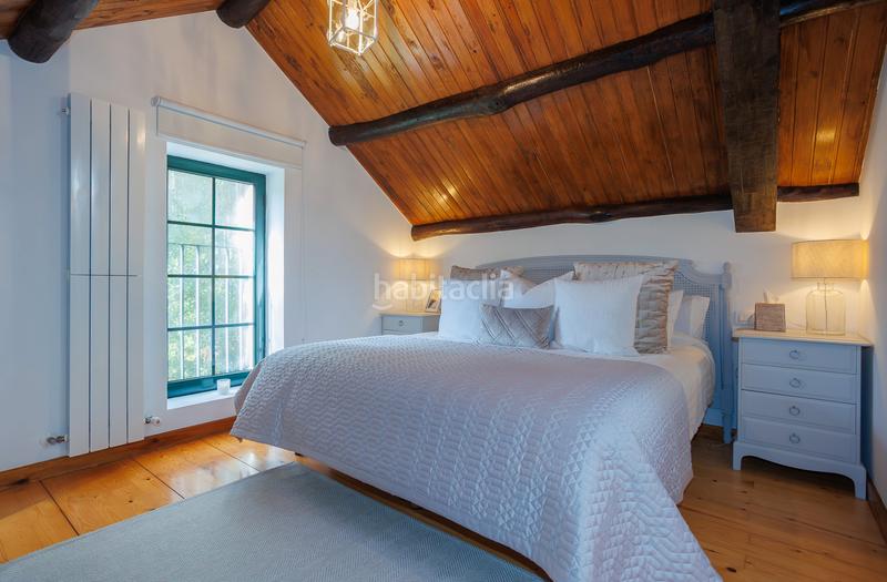 Foto f8bf6fe9-a670-4f33-8636-78b51d0ba343. Masía casa reformada cerca del mar en Cedeira