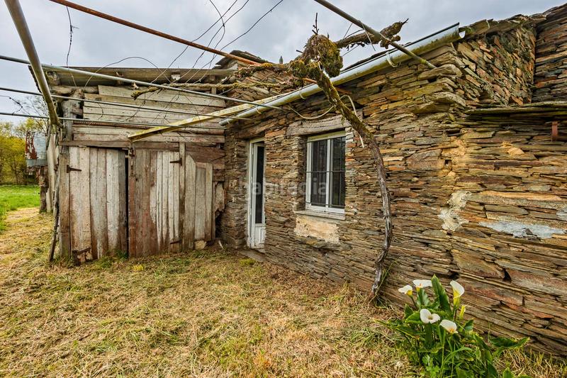 Foto e0565967-0492-4f09-81aa-e85c5e0c1ea9. Casale in Outeiro de Rei