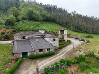 Country house in Mondoñedo. Casa rústica con 4,6 hectáreas de terreno en mondoñedo