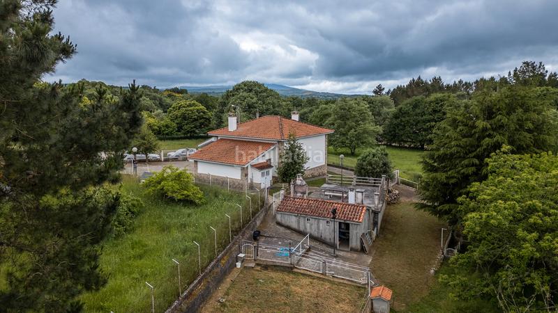 Foto 564a04d1-5be0-4e77-86d9-7d16af74a9dd. Chalet  con finca en Castro Caldelas