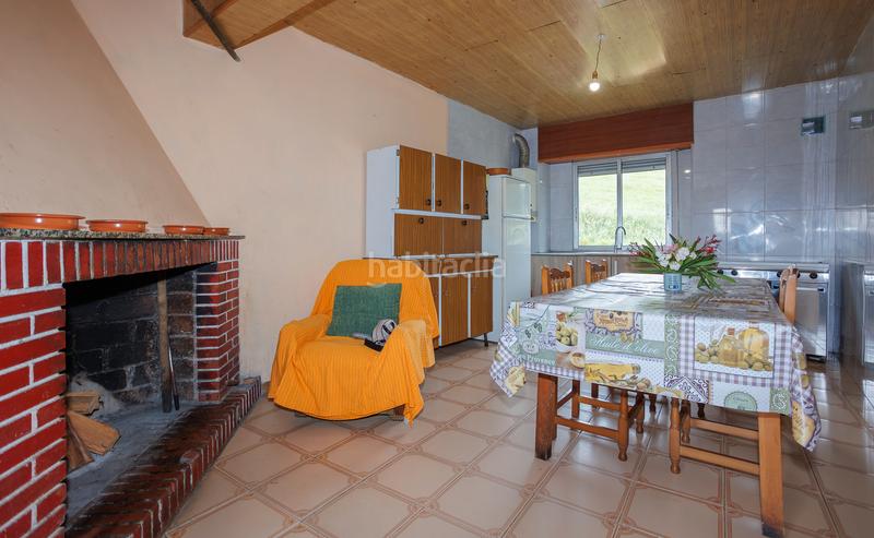 Foto 6606785e-d2c7-47cc-87e6-1a288e3d208f. Masía casa rústica con 11 hectáreas de terreno en Friol