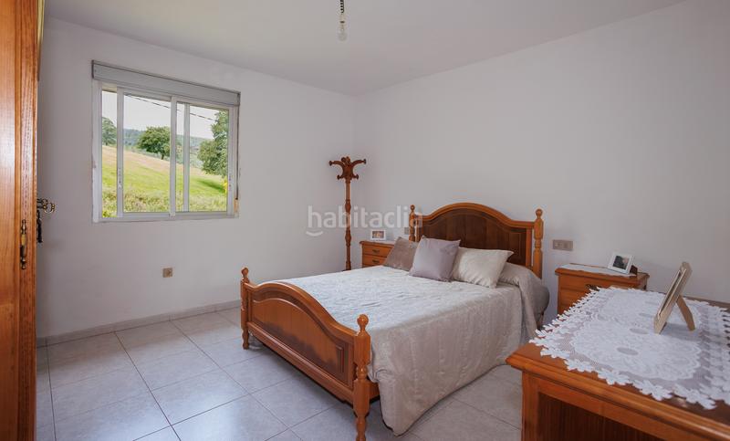 Foto 6d0233d0-17cc-4c9b-a866-78a415bbf5f1. Masía casa rústica con 11 hectáreas de terreno en Friol