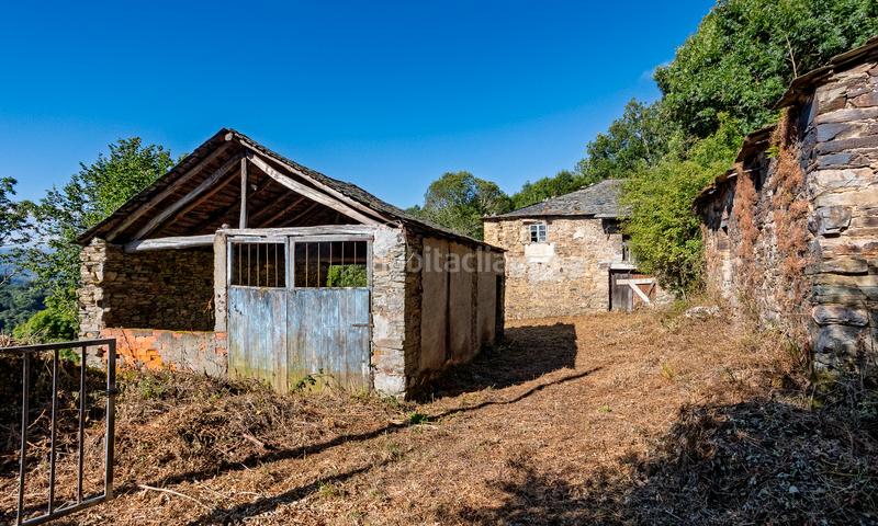 Foto d6d2bd9d-825f-4e8f-9cd5-e61b31f507dc. Masia a Becerreá