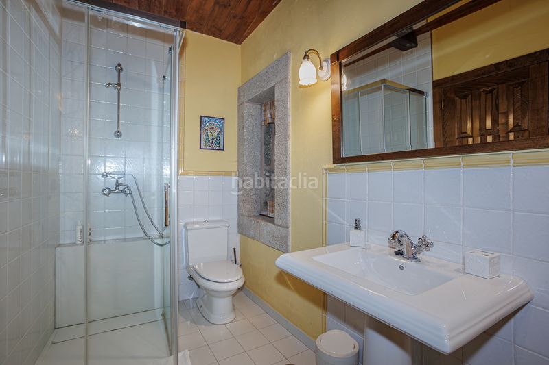 Foto 14ef21c6-e4ea-47fa-93fb-eee53b82a805. Local comercial a Veiga (A)