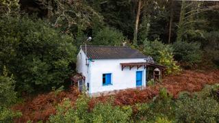 Bauernhof in Camariñas. Casita a reformar cerca de la playa en camariñas