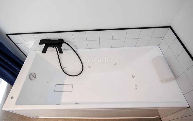 Foto 13b3640b-8c33-49d1-a51b-c30d379087e9. Local comercial a Friol