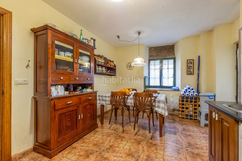 Foto 2994fe25-06d6-4a56-9d10-ea911d98da4b. Masia a Toques