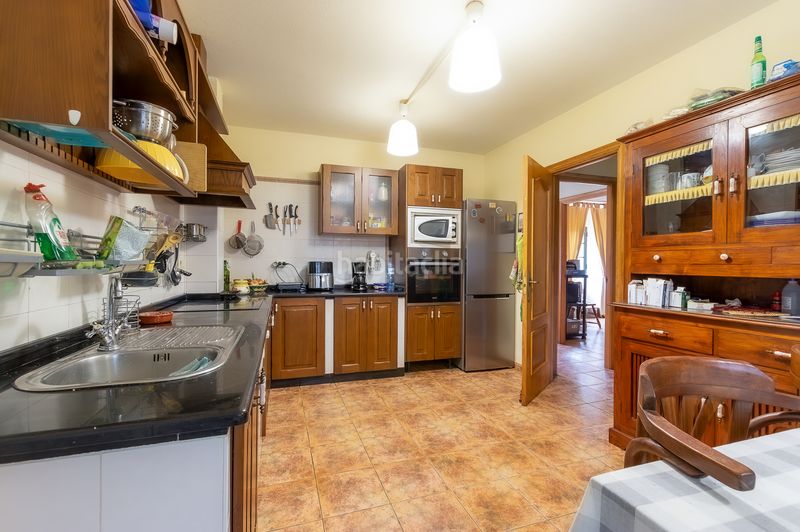 Foto e4a12c60-5d3c-42fd-9ce0-e06bcd978a78. Masia a Toques