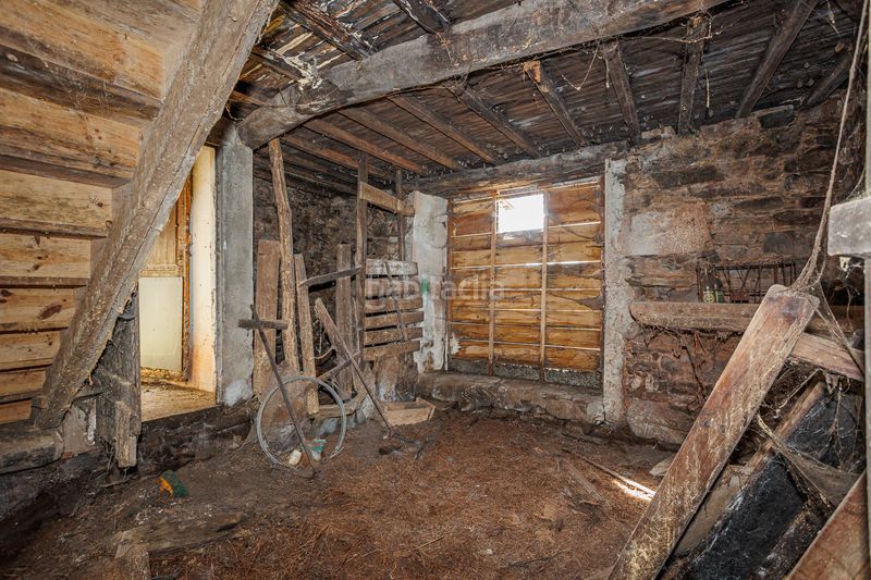 Foto 0417aed0-d731-49b5-adf9-5a1eed60a493. Masia a Santiso