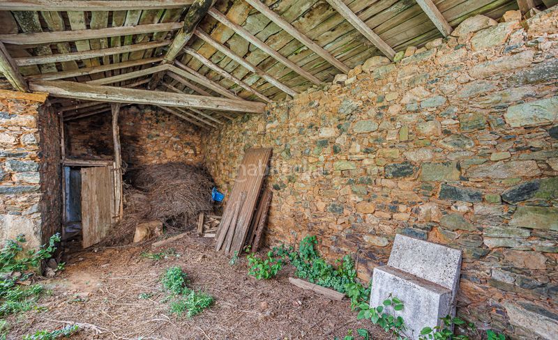 Foto 8032eaff-9b84-4d4c-9e47-970732c2263f. Masia a Santiso