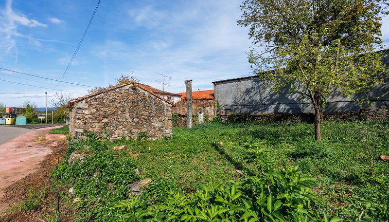 Foto b60b4f57-6505-4023-b1a7-1a52420fc83f. Masia a Santiso