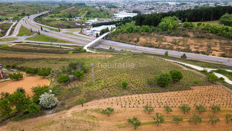 Foto d11797c9-50ab-4ed9-be77-67275f53be28. Local comercial a Camponaraya