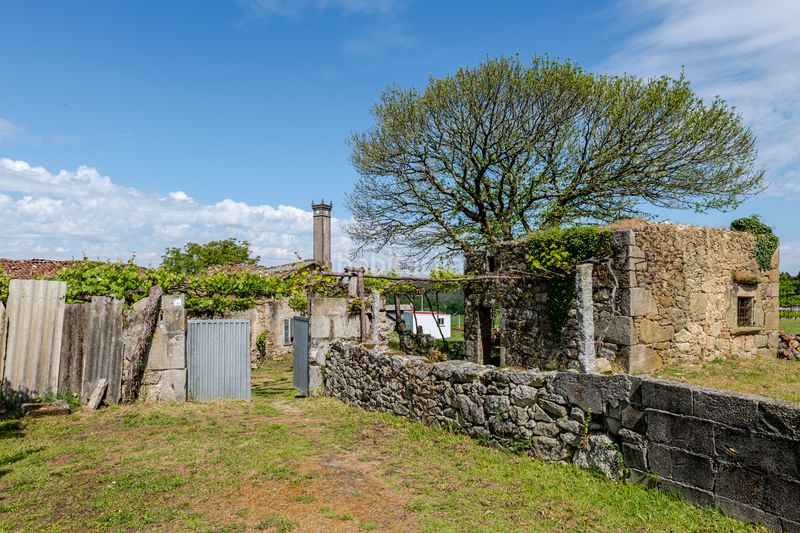 Foto ddbc591b-bce1-45ef-9348-fb913a753f06. Masia a Estrada (A)