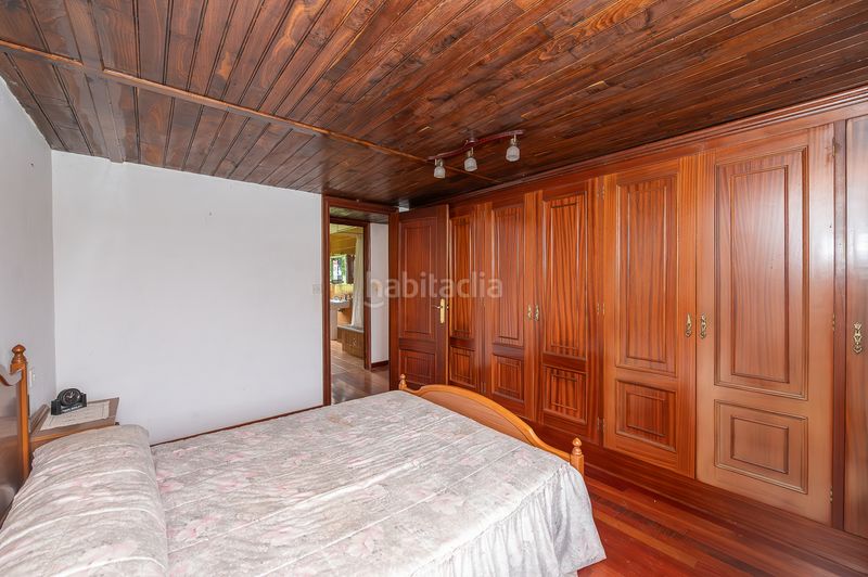 Foto 36378cd1-68e1-41ca-bdff-db47ae8d2f40. Masia a Santiso