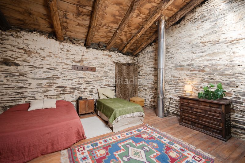 Foto a9f2bbe0-7ef5-430c-81de-6006af70ef77. Masia a Samos