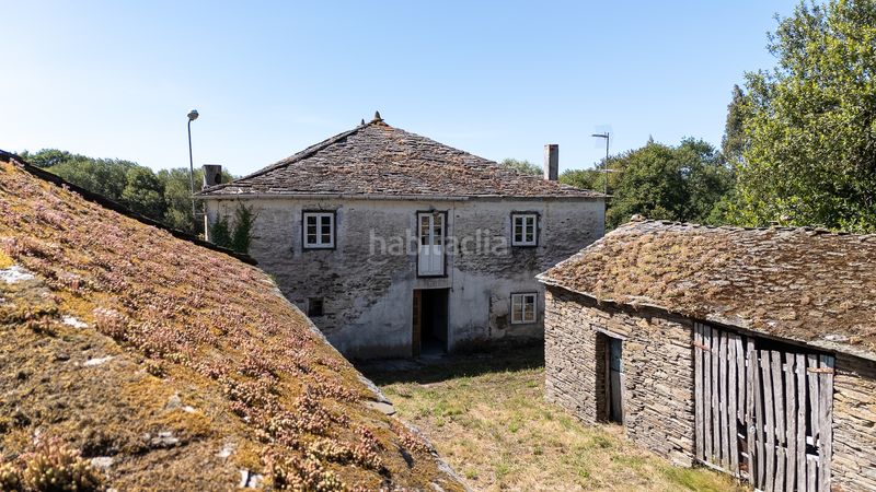 Foto a5cc04e1-5586-4c00-a6ed-541540233b14. Masía casa rústica con terreno edificable en Outeiro de Rei