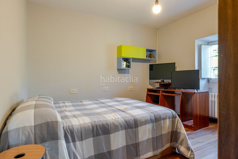 Foto 9f1f12a4-4030-49d0-b668-2530f1e4b822. Masia a Vilanova de Arousa