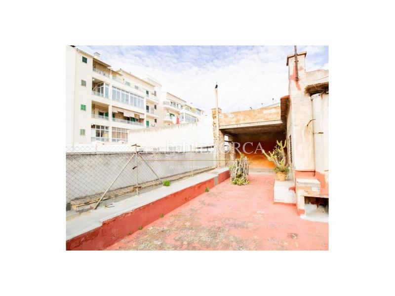 Foto 16febeb3-a850-4e01-ad7e-ea49947fe15e. Casa amb aparcament piscina a Plaça dels Patins Palma de Mallorca