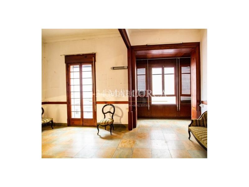 Foto 589ff017-719b-4295-a4f7-4d5f8ecec383. Casa amb aparcament piscina a Plaça dels Patins Palma de Mallorca