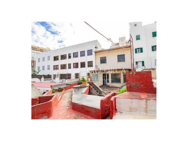 Foto d81d0b9b-76fc-4b78-87b8-dcda94e0d260. Casa amb aparcament piscina a Plaça dels Patins Palma de Mallorca