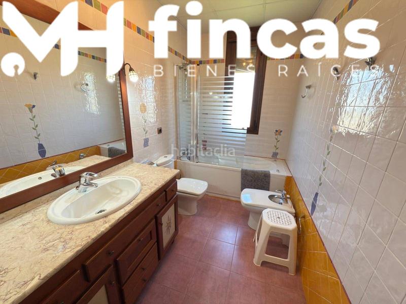 Foto 0c3a7acf-01db-480a-ac90-7d2bc1fbb4f7. Chalet  rural de lujo entre olivos sevilla en Mairena del Alcor