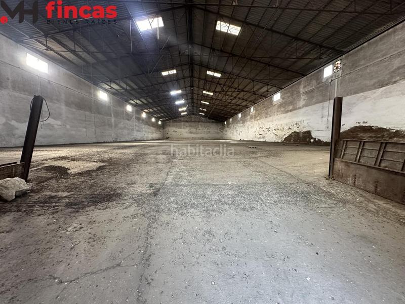 Foto 47aedc6f-b818-498c-a839-d716361d2475. Capannone industriale in alcala de guadaira 72 in Mairena del Alcor