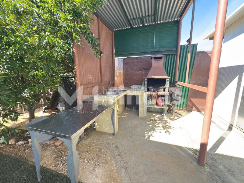 Foto 84c8f230-0423-445d-a3b4-2a1f045e7c05. Masía tu oasis privado por menos de lo que imaginas piscina, jacuzzi y casa de invitados incluidos! en Arahal