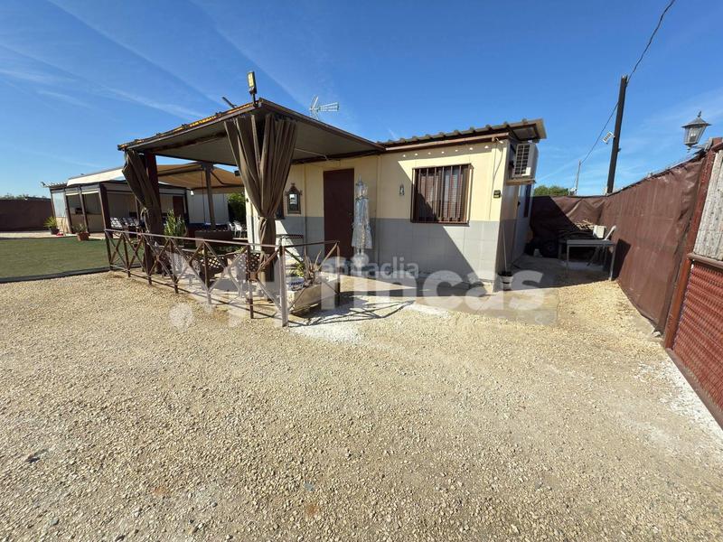 Foto c0e9ef65-fe54-4039-b131-b635e7753e6d. Masía tu oasis privado por menos de lo que imaginas piscina, jacuzzi y casa de invitados incluidos! en Arahal