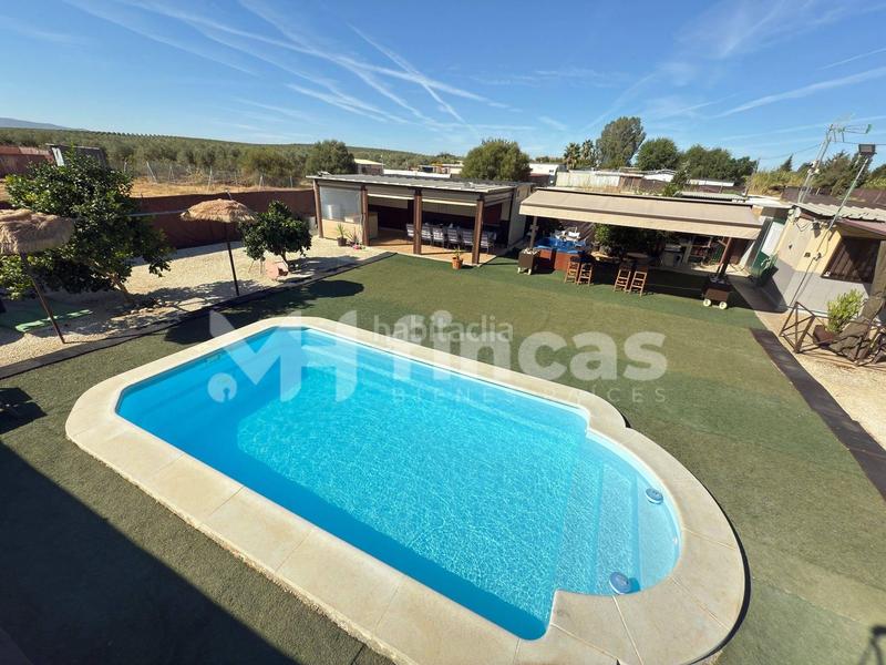 Foto fc1a5fde-e892-4338-be89-24d28b903b5b. Masía tu oasis privado por menos de lo que imaginas piscina, jacuzzi y casa de invitados incluidos! en Arahal