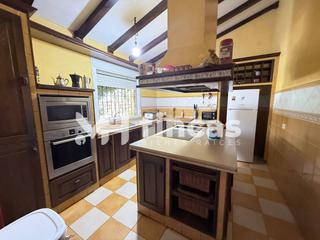 Mas  Calle osa mayor 40. Finca rústica única en dos hermanas  5.000 m con vivienda, pisci