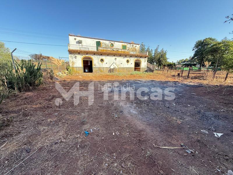 Foto 295cd4d9-3f2e-4085-97e0-66837fcc7319. Casale in calle osa mayor 40 in Oromana Alcalá de Guadaira