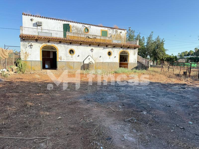 Foto 2ab7c14e-eef0-4012-b17c-caaa900e35f9. Casale in calle osa mayor 40 in Oromana Alcalá de Guadaira