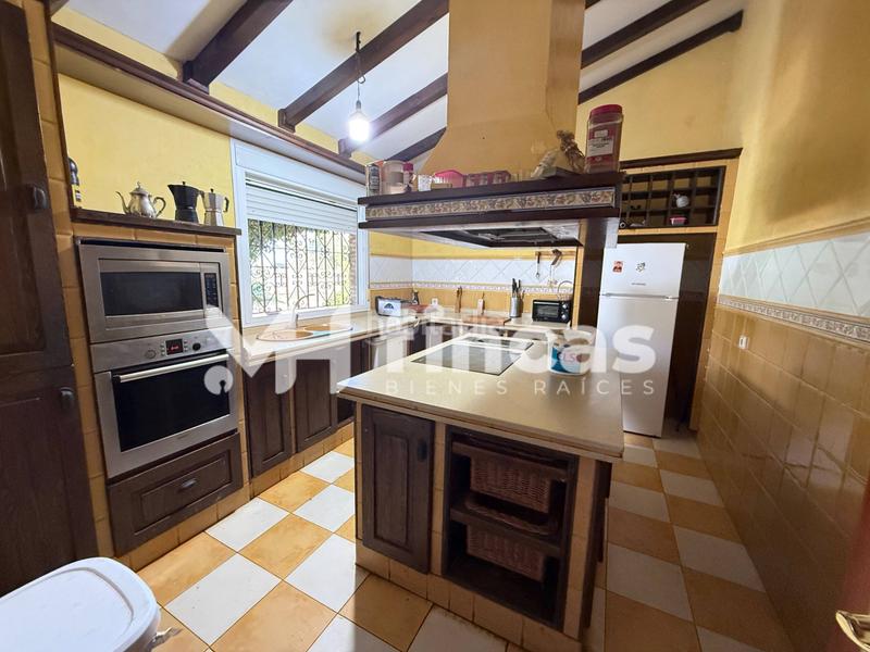 Foto 313cf517-8112-4845-bcdb-96e5aa014b7c. Casale in calle osa mayor 40 in Oromana Alcalá de Guadaira