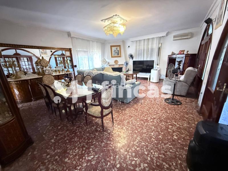 Foto 770d884a-313b-42a4-9c73-6d4985eec684. Casale in calle osa mayor 40 in Oromana Alcalá de Guadaira