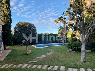 Chalet in Mairena del Alcor. Villa exclusiva en maireena del alcor  una propiedad que habla p