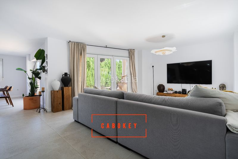 Foto b8dffd3e-ba9a-4ca5-b99c-1695862991c2. Chalet in calle camelia 19b in Villa de Otura