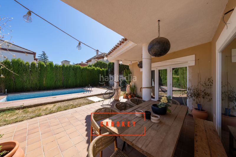Foto c97a9fee-b15e-460c-8026-7dac940c93d4. Chalet in calle camelia 19b in Villa de Otura