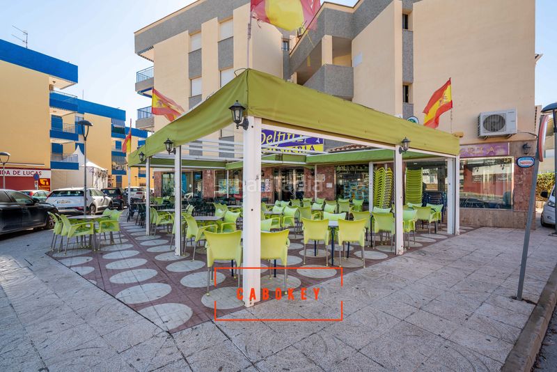 Foto 0d8885d3-de08-419c-83f5-9c3bc70a5ea7. Transfer business premise in calle delfín 1 in San Juan de los Terreros