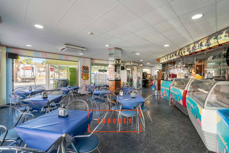 Foto bd48a1ac-81e5-4fd3-b6b0-5e233ff66739. Transfer business premise in calle delfín 1 in San Juan de los Terreros