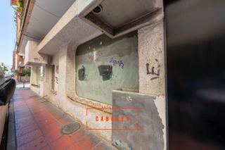 Local Comercial en Calle tirso de molina 10. Cabokey vende local comercial difano en el centro de almera (t